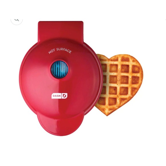 Dash Heart Mini Waffle Maker, Pink, w/ 4 inch Cooking Surface. - Picture 1 of 4